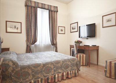 Superior Double Room / Double Room for Single Use